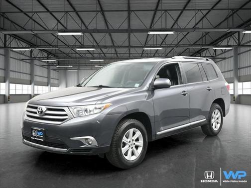 2013 Toyota Highlander Plus