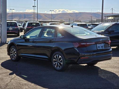 2026 Volkswagen Jetta 1.5T S