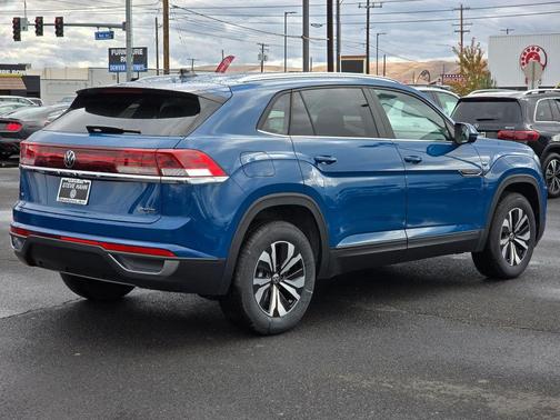 2025 Volkswagen Atlas Cross Sport 2.0T SE