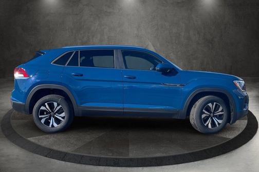 2025 Volkswagen Atlas Cross Sport 2.0T SE