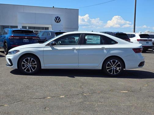 2025 Volkswagen Jetta 1.5T Sport