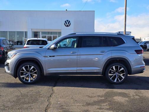 2026 Volkswagen Atlas 2.0T SEL Premium R-Line