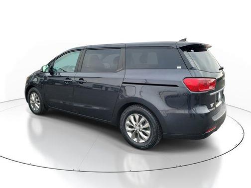 2020 Kia Sedona LX
