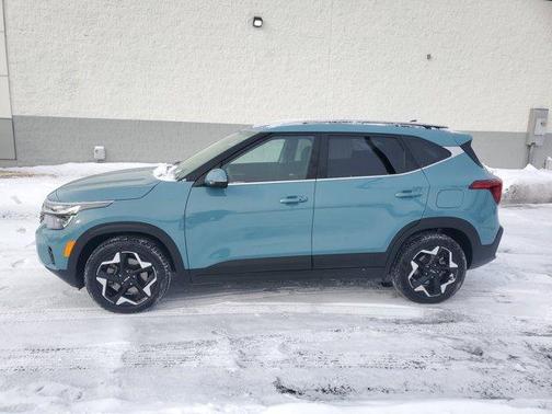 2024 Kia Seltos EX