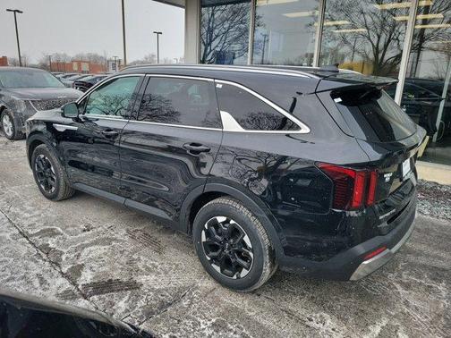2024 Kia Sorento S