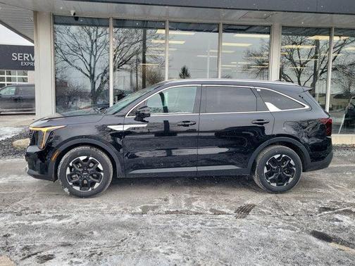 2024 Kia Sorento S