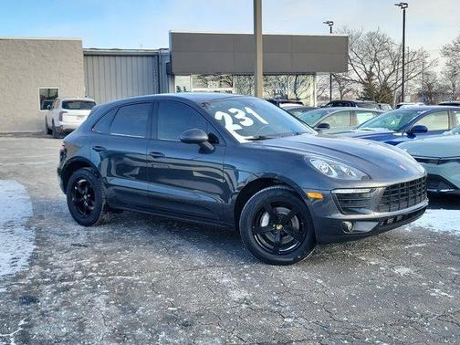 2018 Porsche Macan Sport Edition