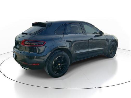2018 Porsche Macan Sport Edition