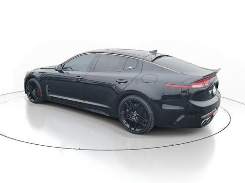 2022 Kia Stinger GT2