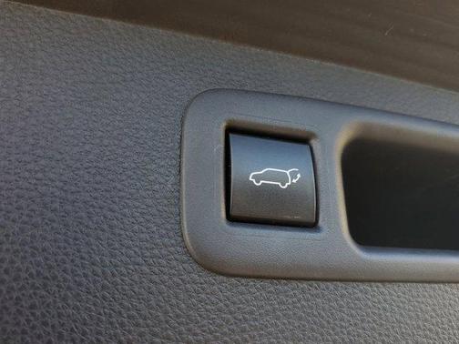 2020 Toyota Highlander Platinum