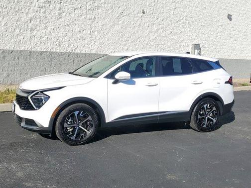 2024 Kia Sportage EX