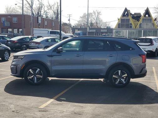 2023 Kia Sorento S
