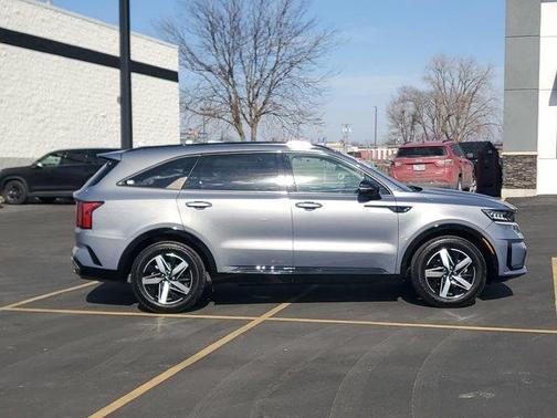 2023 Kia Sorento S