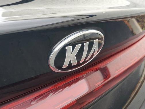 2021 Kia K5 LXS