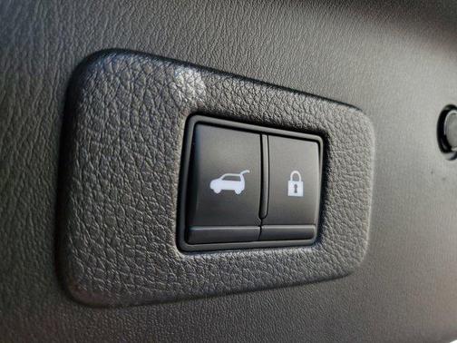 2021 Nissan Armada SL