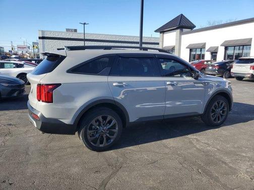 2023 Kia Sorento X-Line SX Prestige