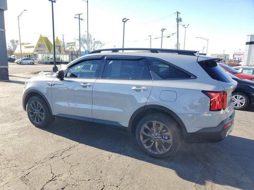 2023 Kia Sorento X-Line SX Prestige