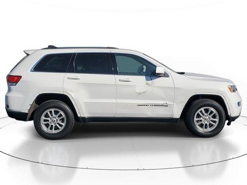 2020 Jeep Grand Cherokee Laredo E