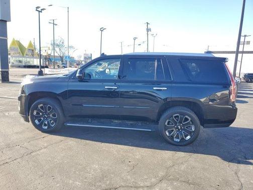 2020 Cadillac Escalade Premium Luxury