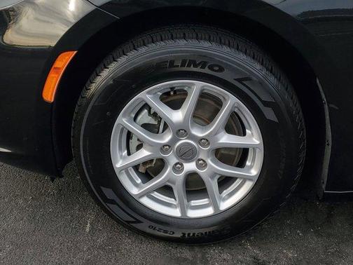 2023 Chrysler Pacifica Touring-L