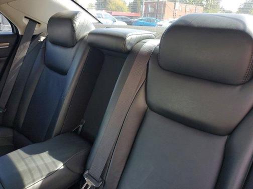 2021 Chrysler 300 Touring L