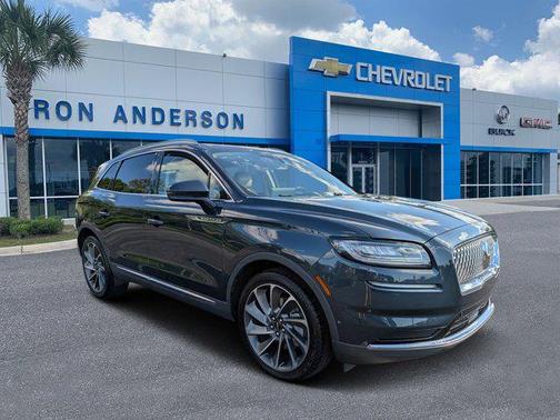2022 Lincoln Nautilus Reserve