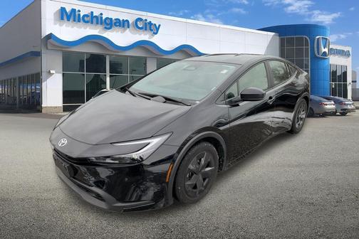 2025 Toyota Prius LE