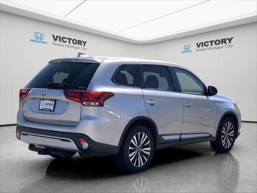 2020 Mitsubishi Outlander ES