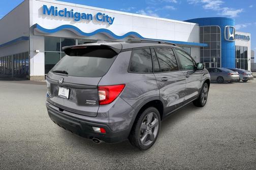 2020 Honda Passport AWD Touring