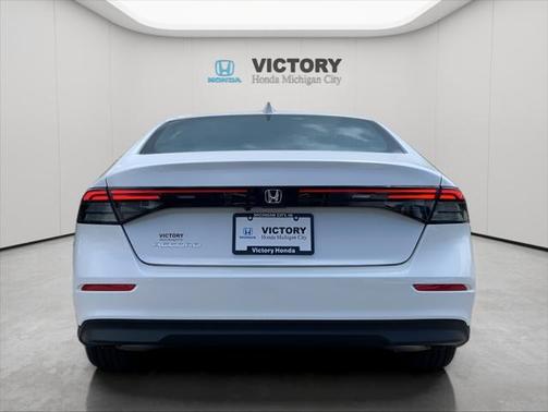 2025 Honda Accord LX 1.5T