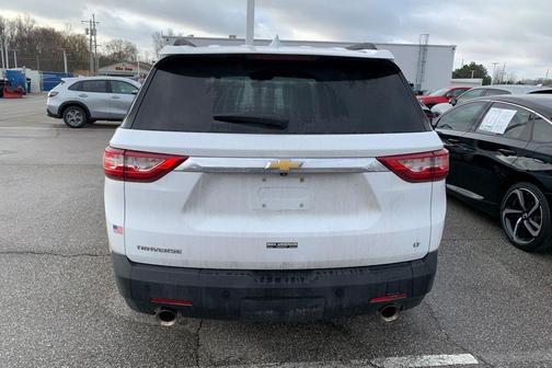 2021 Chevrolet Traverse LT Cloth