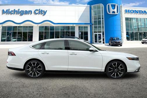 Platinum 2026 Honda Accord Hybrid Touring