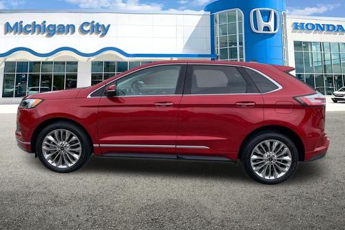 Rapid Red Metallic Tinted Clearcoat 2022 Ford Edge Titanium