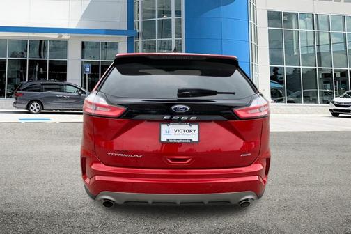 Rapid Red Metallic Tinted Clearcoat 2022 Ford Edge Titanium