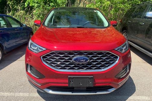 Rapid Red Metallic Tinted Clearcoat 2022 Ford Edge Titanium