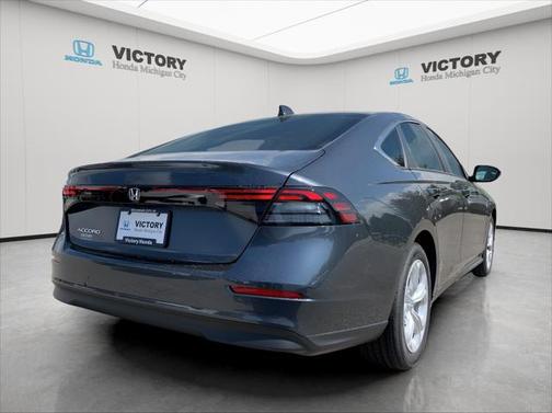 2025 Honda Accord LX 1.5T