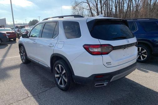 2025 Honda Pilot Elite