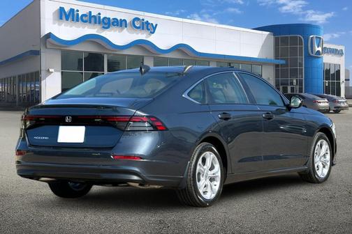 2025 Honda Accord LX 1.5T