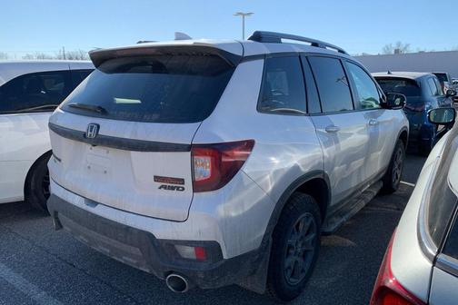 2025 Honda Passport AWD TrailSport