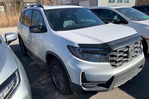 2025 Honda Passport AWD TrailSport