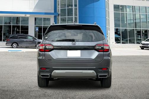 2026 Honda Pilot Touring 8-Passenger