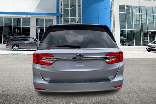 Lunar Silver Metallic 2018 Honda Odyssey EX-L