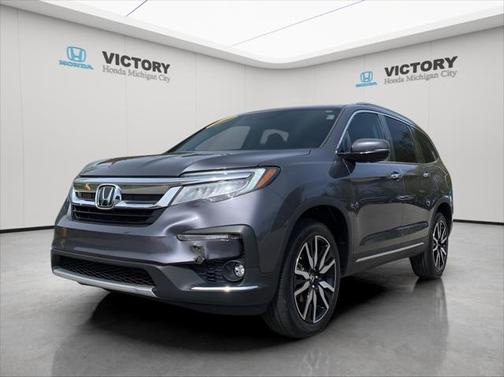 2022 Honda Pilot Touring 8-Passenger