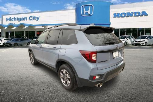 2022 Honda Passport AWD TrailSport