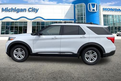 Oxford White 2020 Ford Explorer XLT