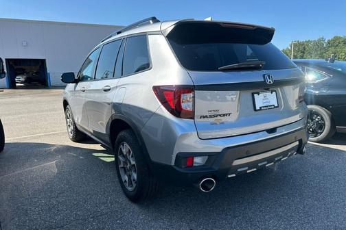 2022 Honda Passport AWD TrailSport