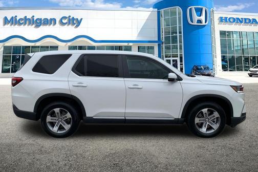 Platinum White Pearl 2025 Honda Pilot EX-L