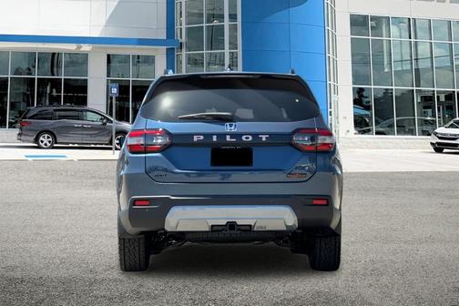 Smoke 2026 Honda Pilot TrailSport