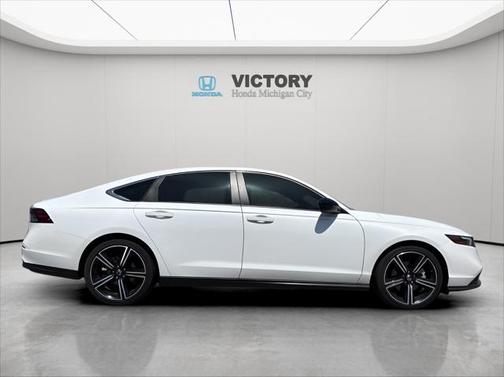 2023 Honda Accord Hybrid Base