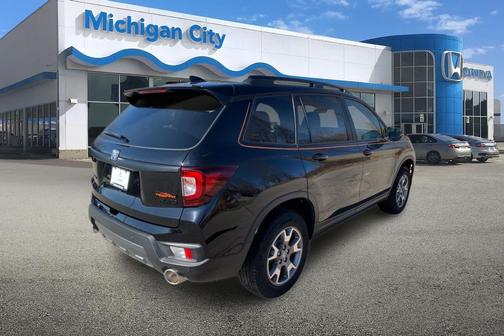 2023 Honda Passport AWD TrailSport